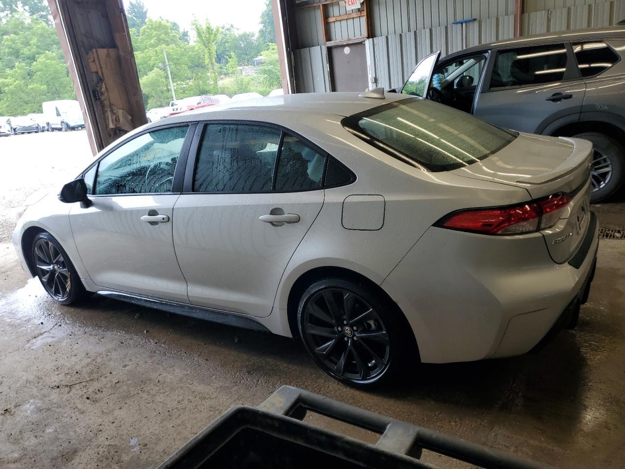 2025 TOYOTA COROLLA