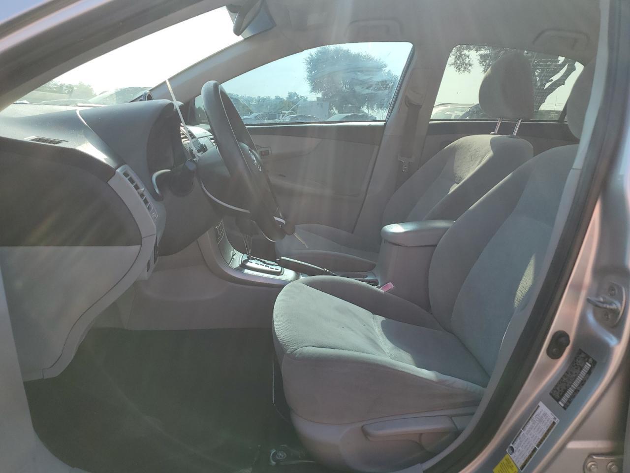 2013 TOYOTA COROLLA