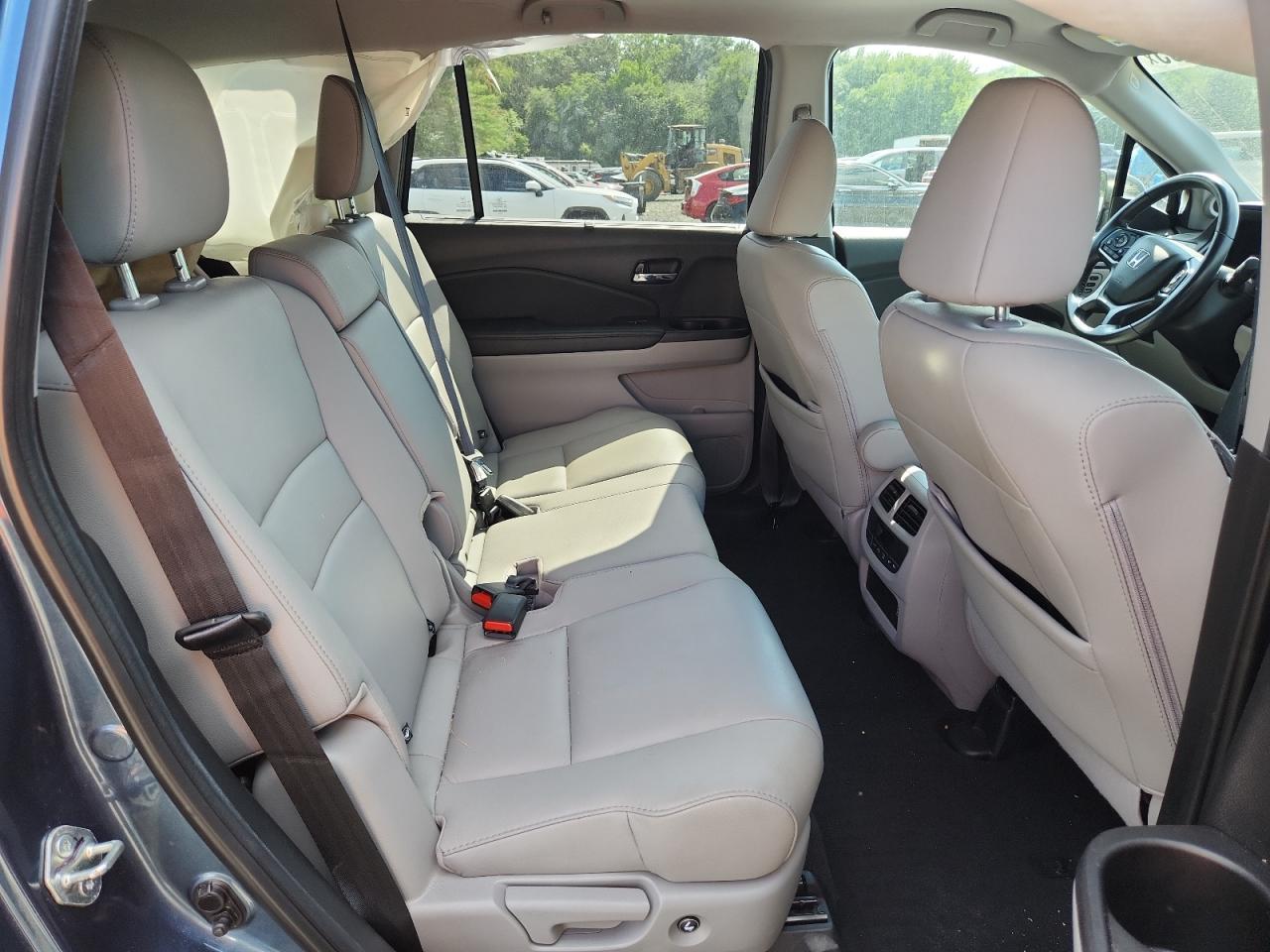 2021 HONDA PILOT