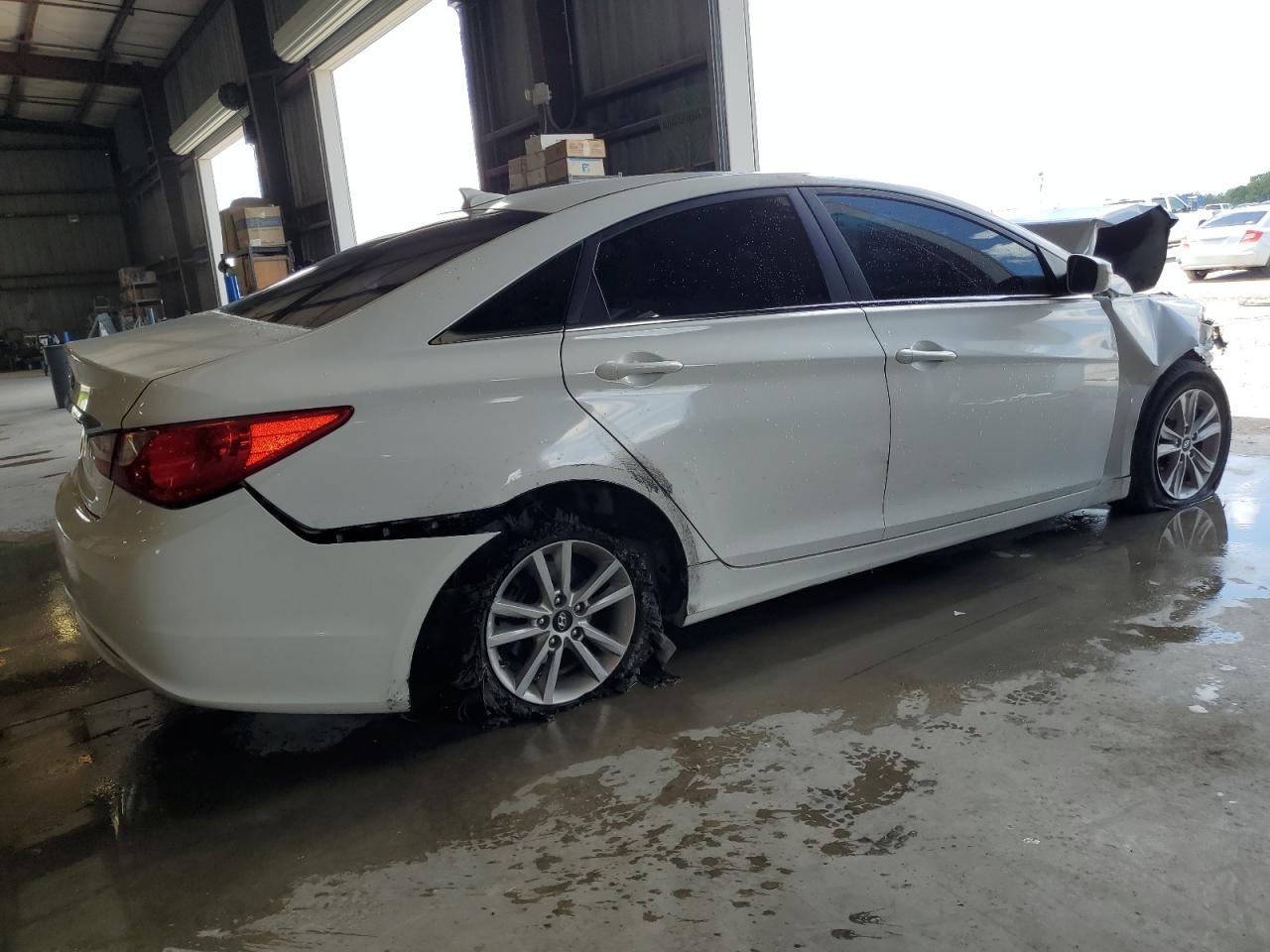 2013 HYUNDAI SONATA