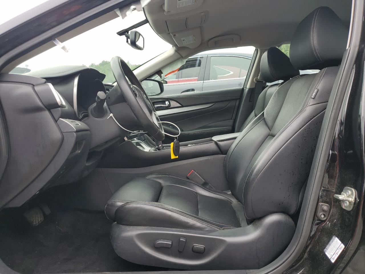 2016 NISSAN Maxima
