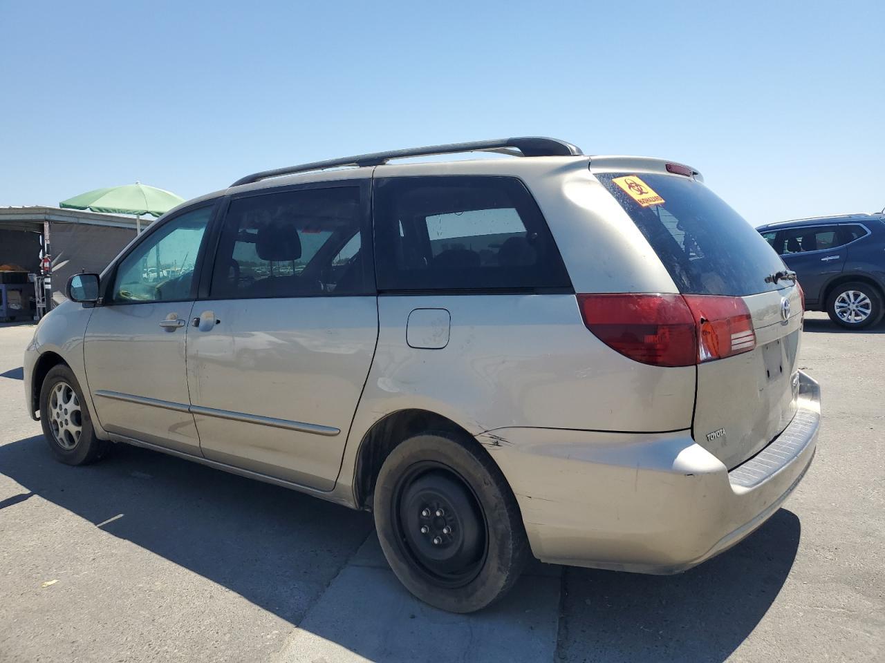 2005 TOYOTA SIENNA