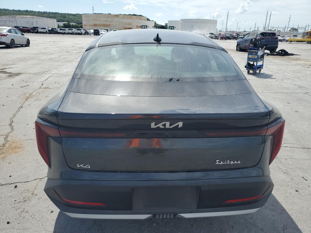 2025 KIA K4