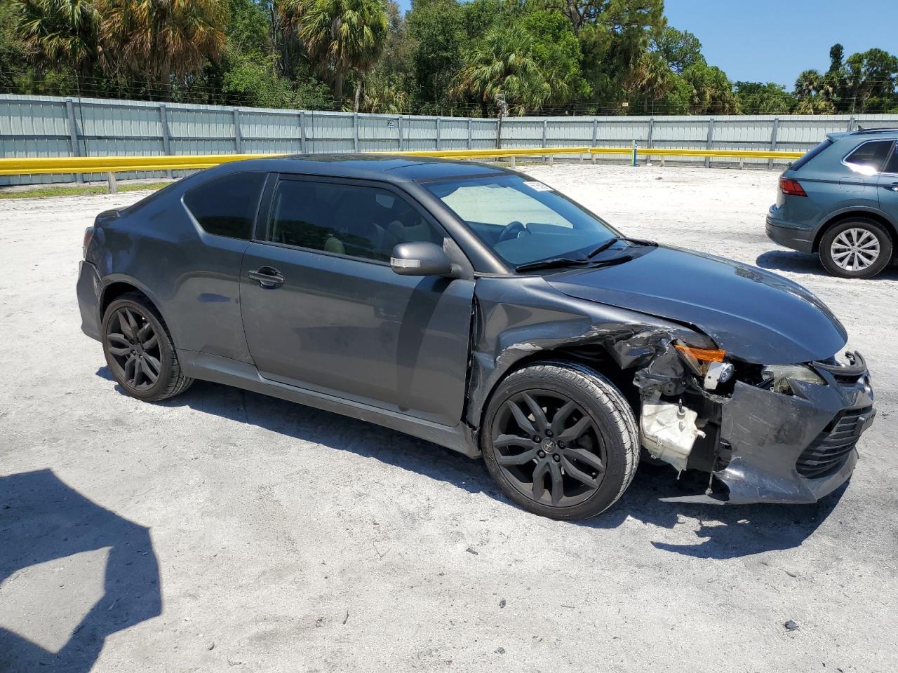 2014 TOYOTA SCION