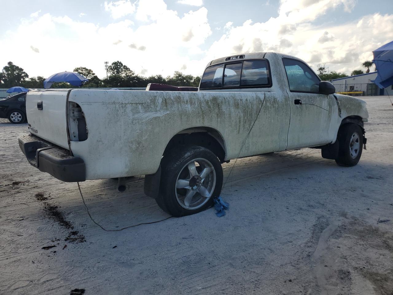 2000 TOYOTA TUNDRA