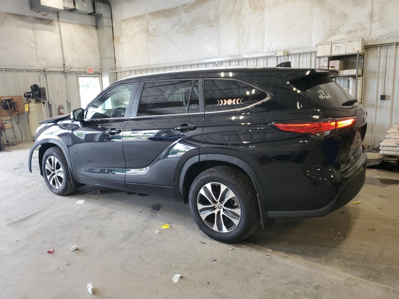 2023 TOYOTA HIGHLANDER