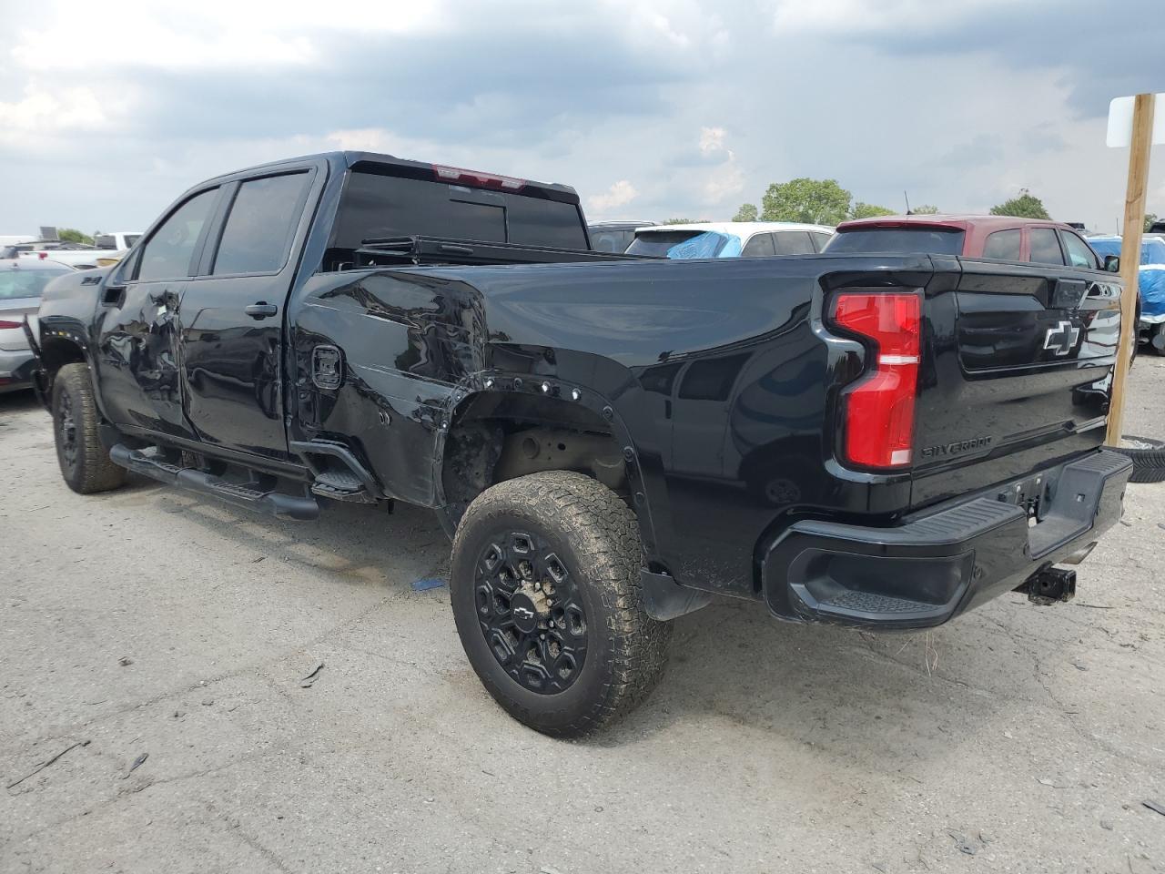 2024 CHEVROLET Silverado