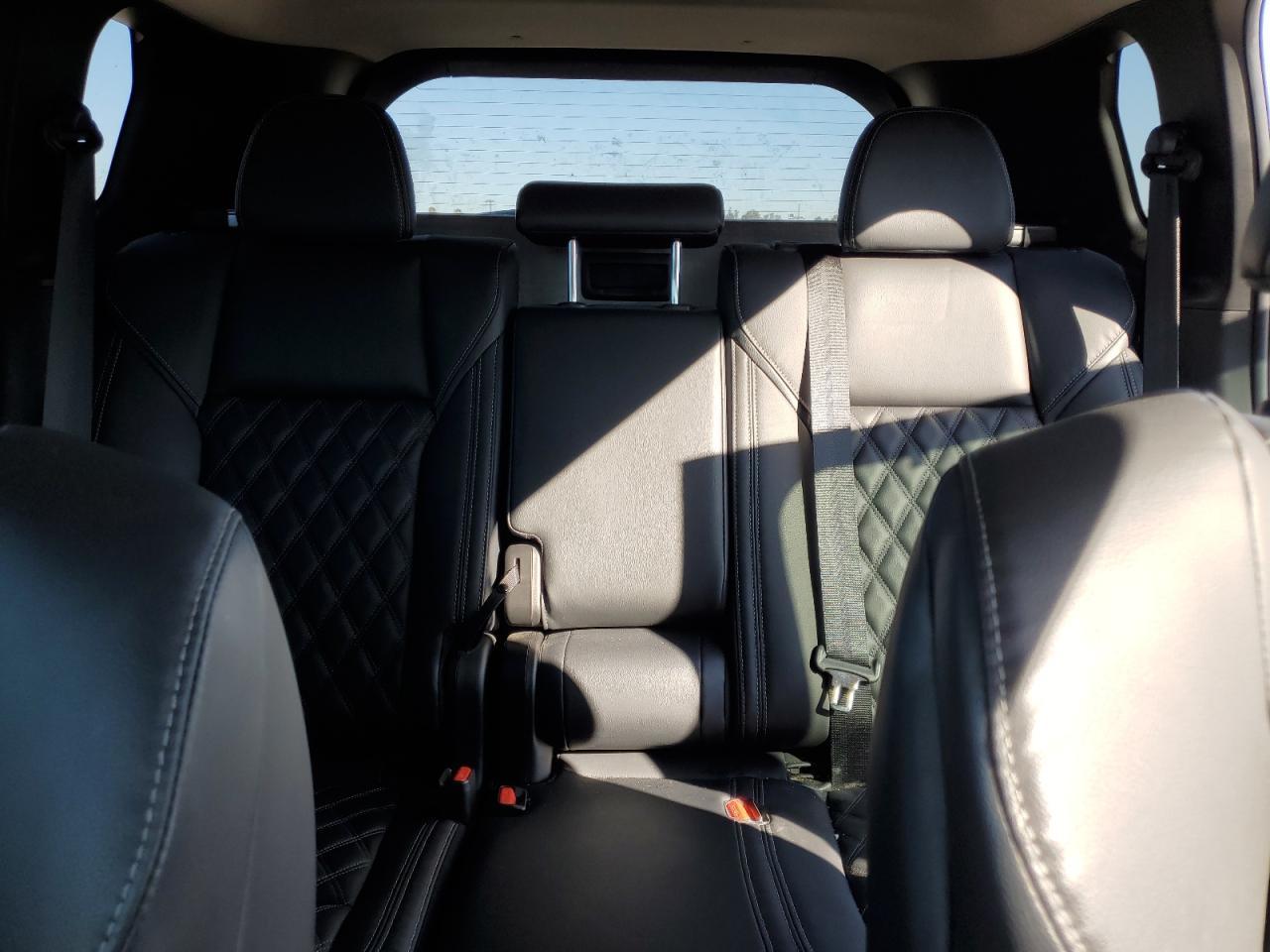 2023 MITSUBISHI outlander