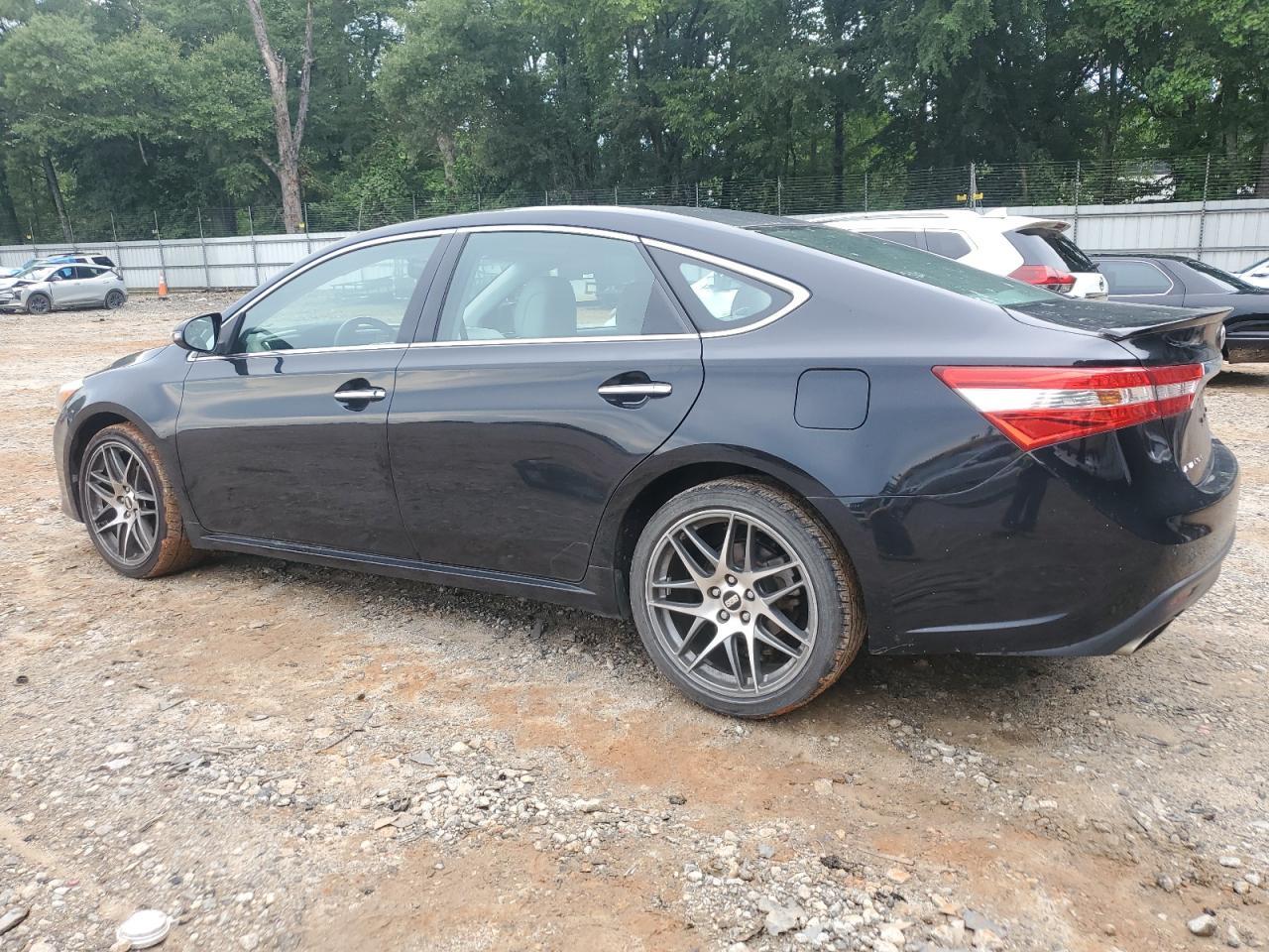 2014 TOYOTA Avalon