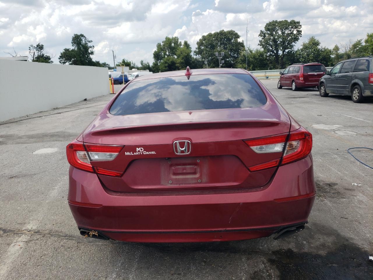 2019 HONDA ACCORD