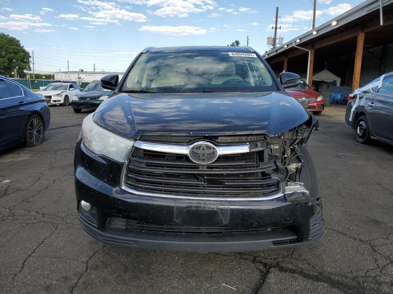 2016 TOYOTA HIGHLANDER