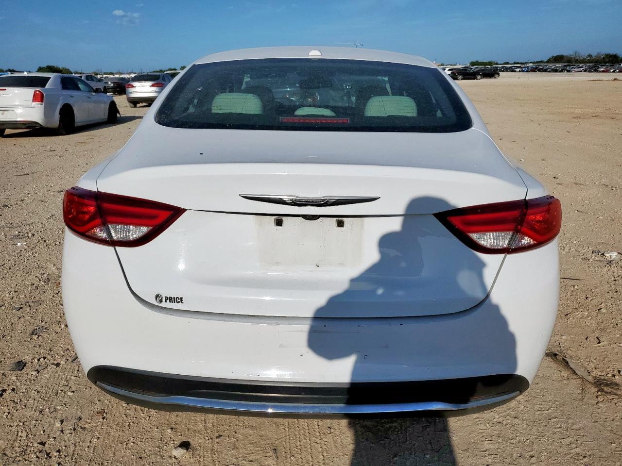 2015 CHRYSLER 200