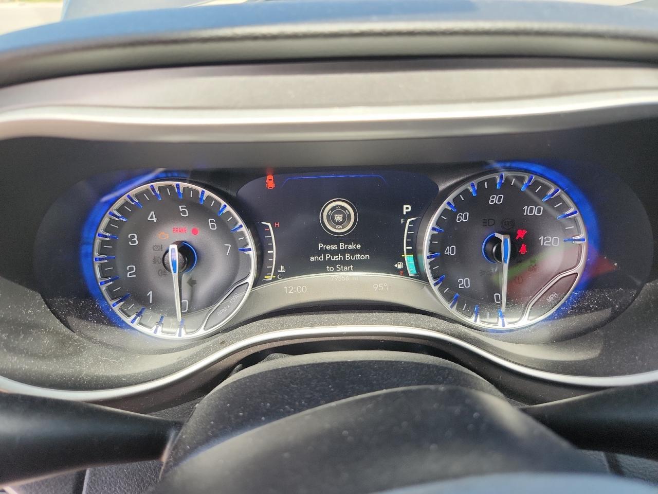 2022 CHRYSLER Pacifica