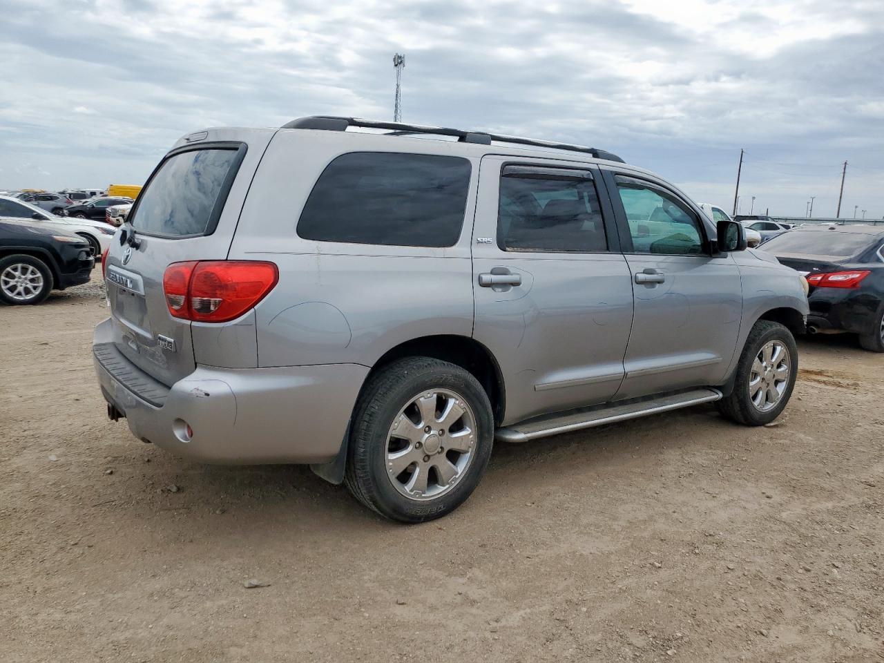 2008 TOYOTA Sequoia