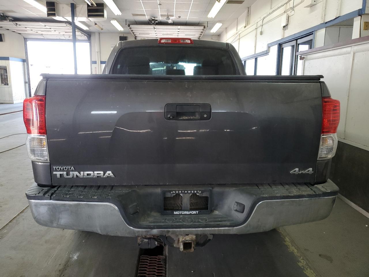 2012 TOYOTA TUNDRA
