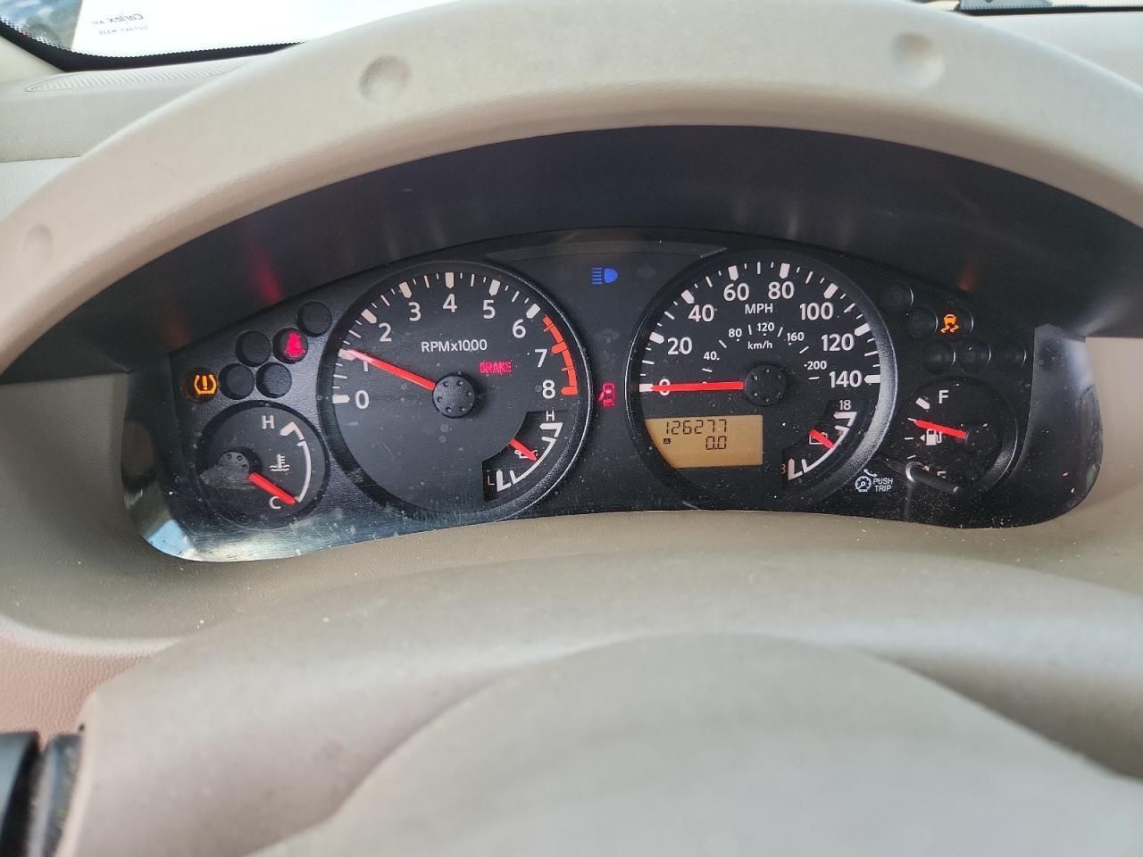 2012 NISSAN Frontier
