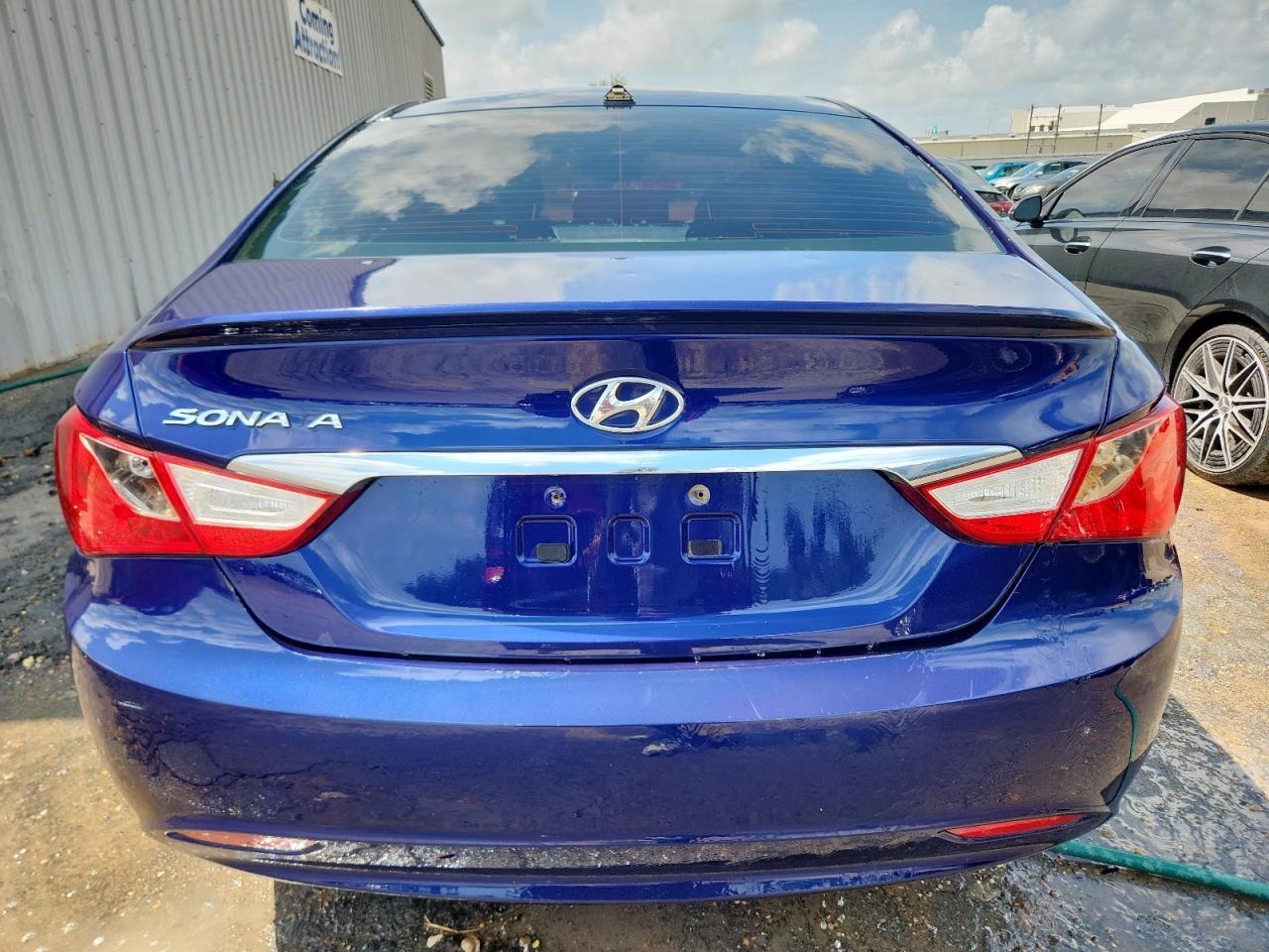 2013 HYUNDAI SONATA