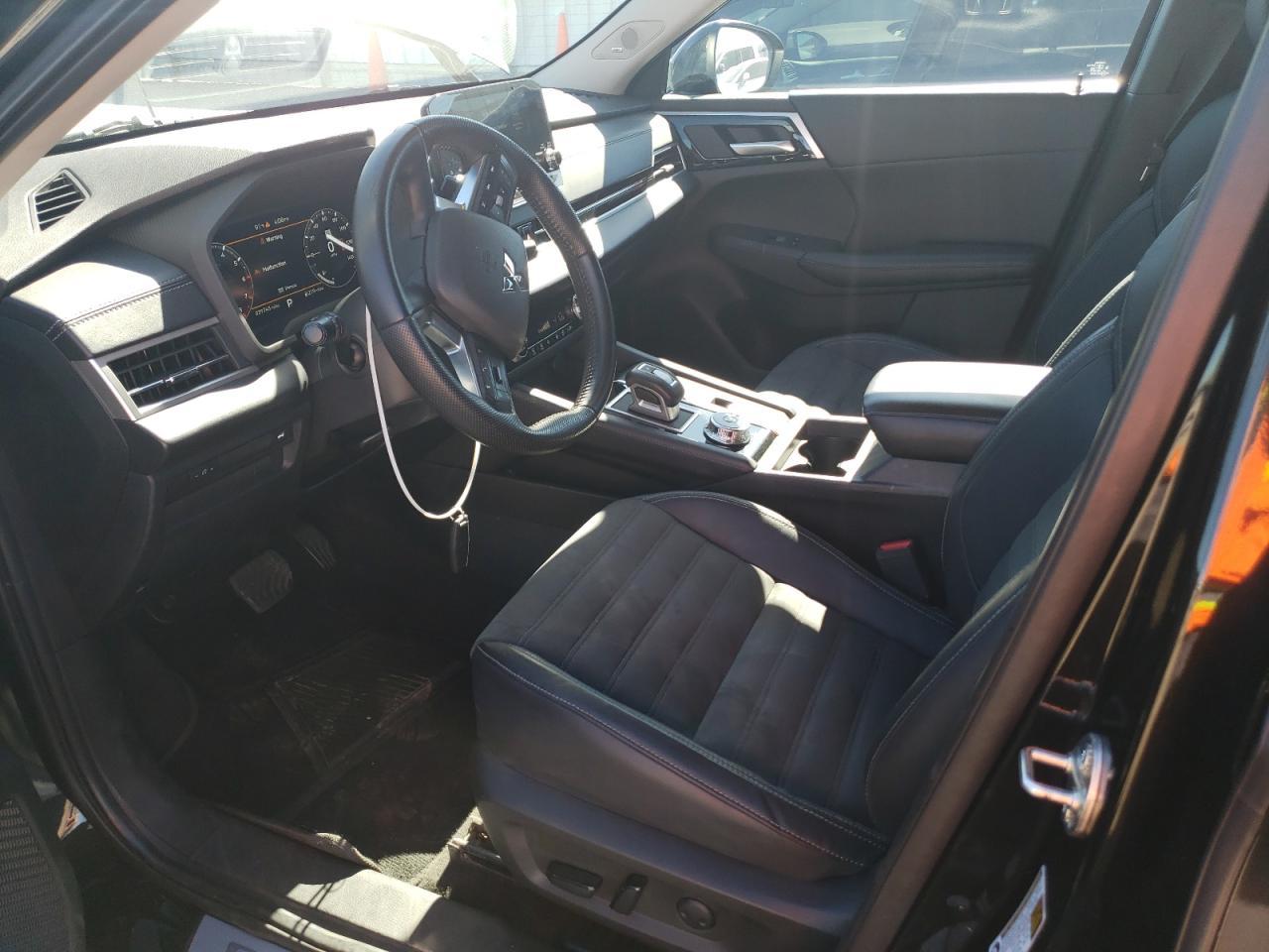 2022 MITSUBISHI outlander