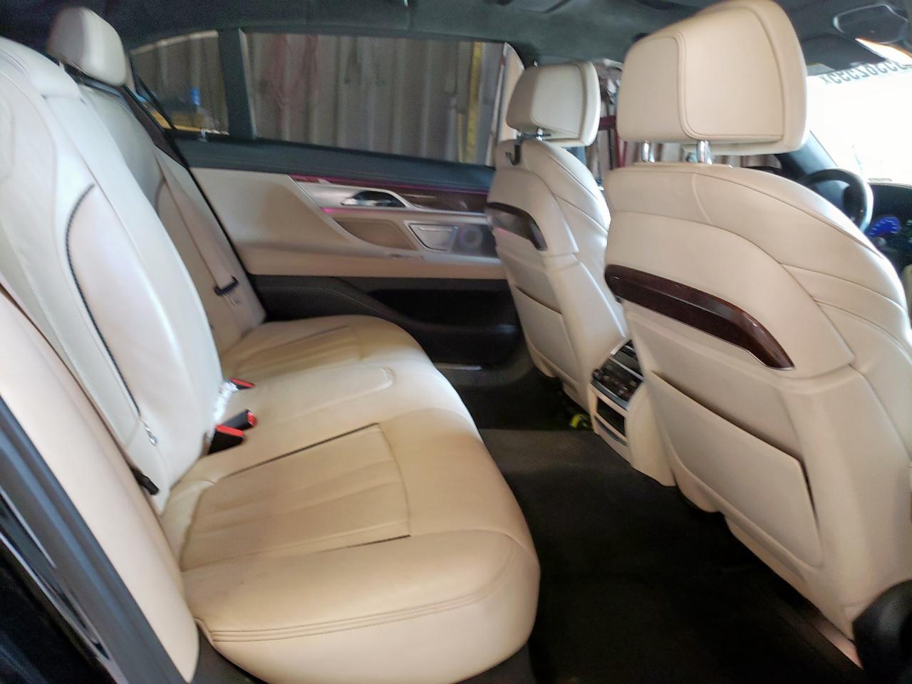 2017 BMW 7 series