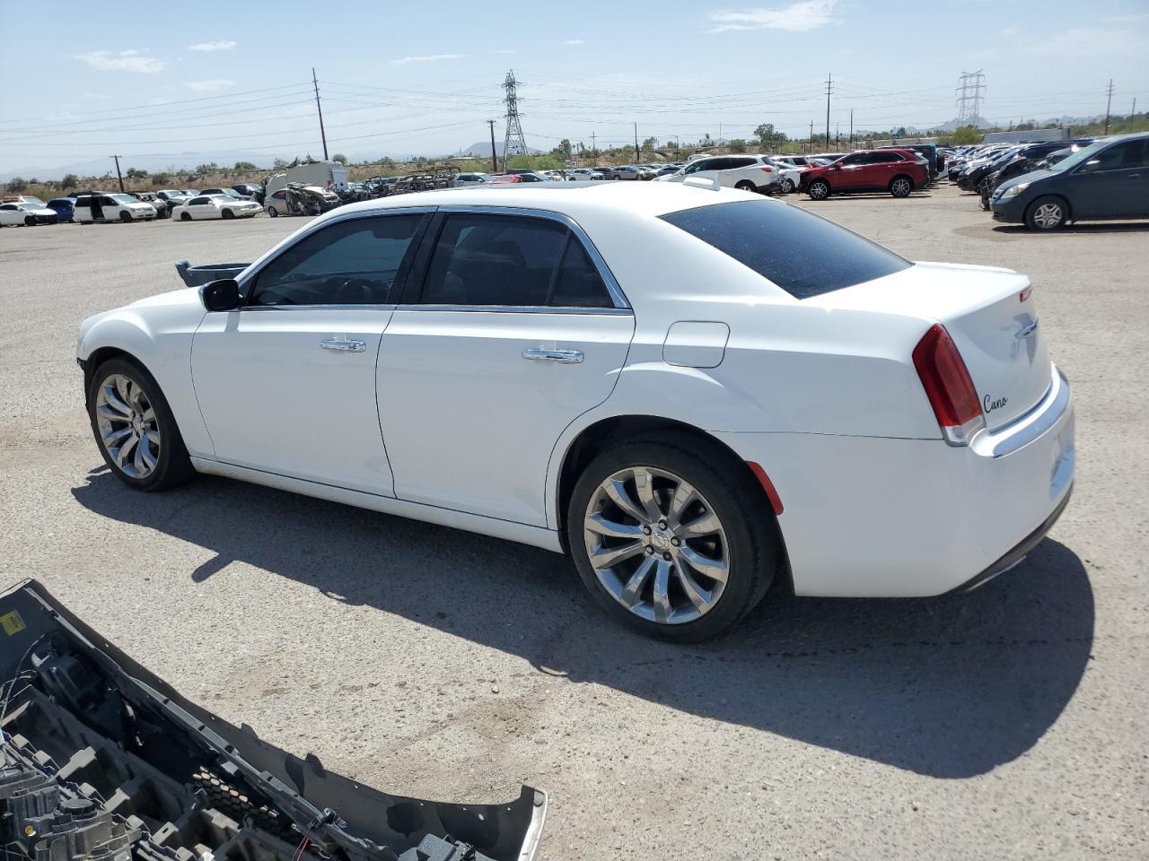 2017 CHRYSLER 300