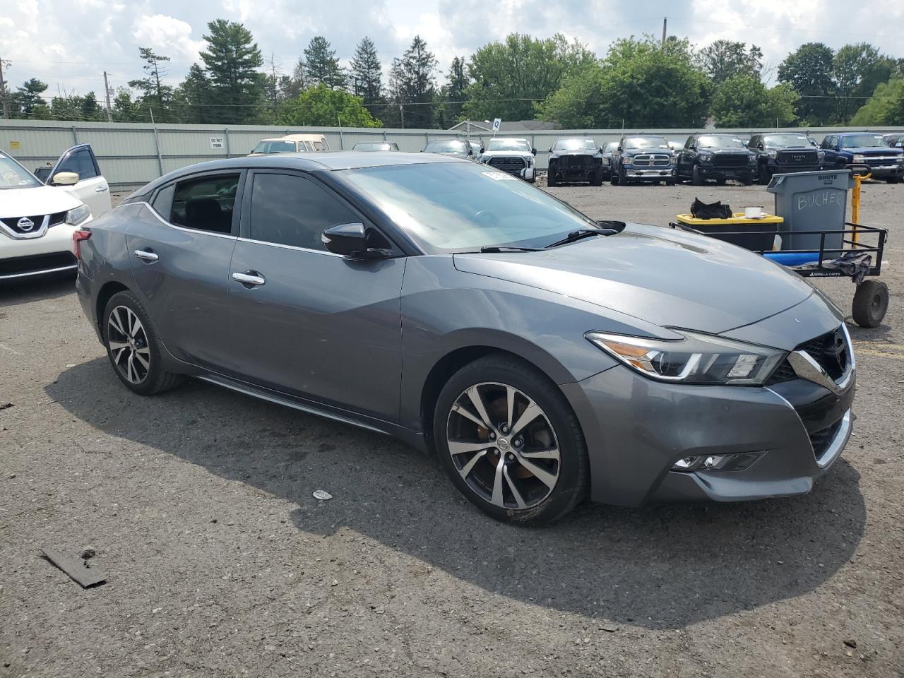 2018 NISSAN Maxima
