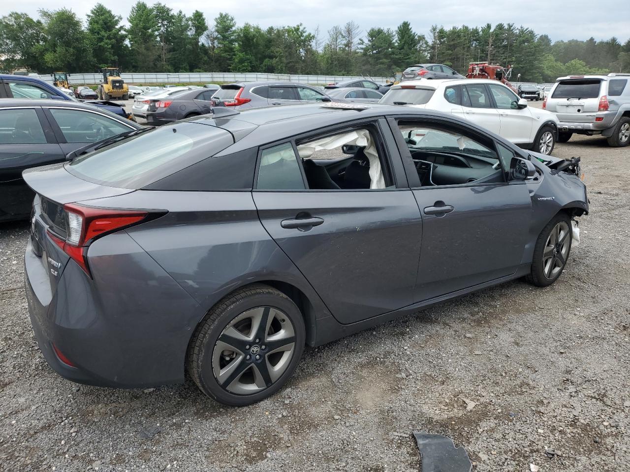 2019 TOYOTA PRIUS