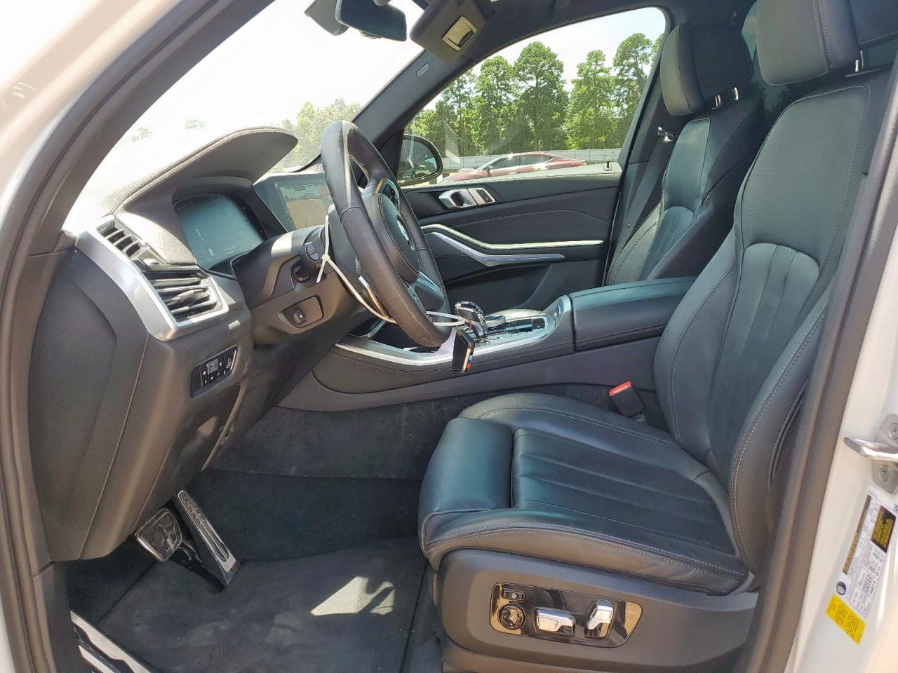 2022 BMW X5