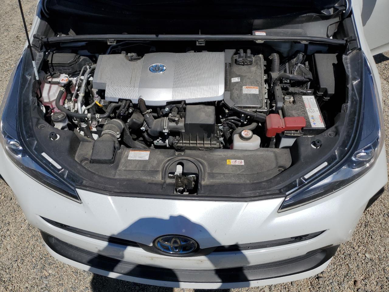 2022 TOYOTA PRIUS