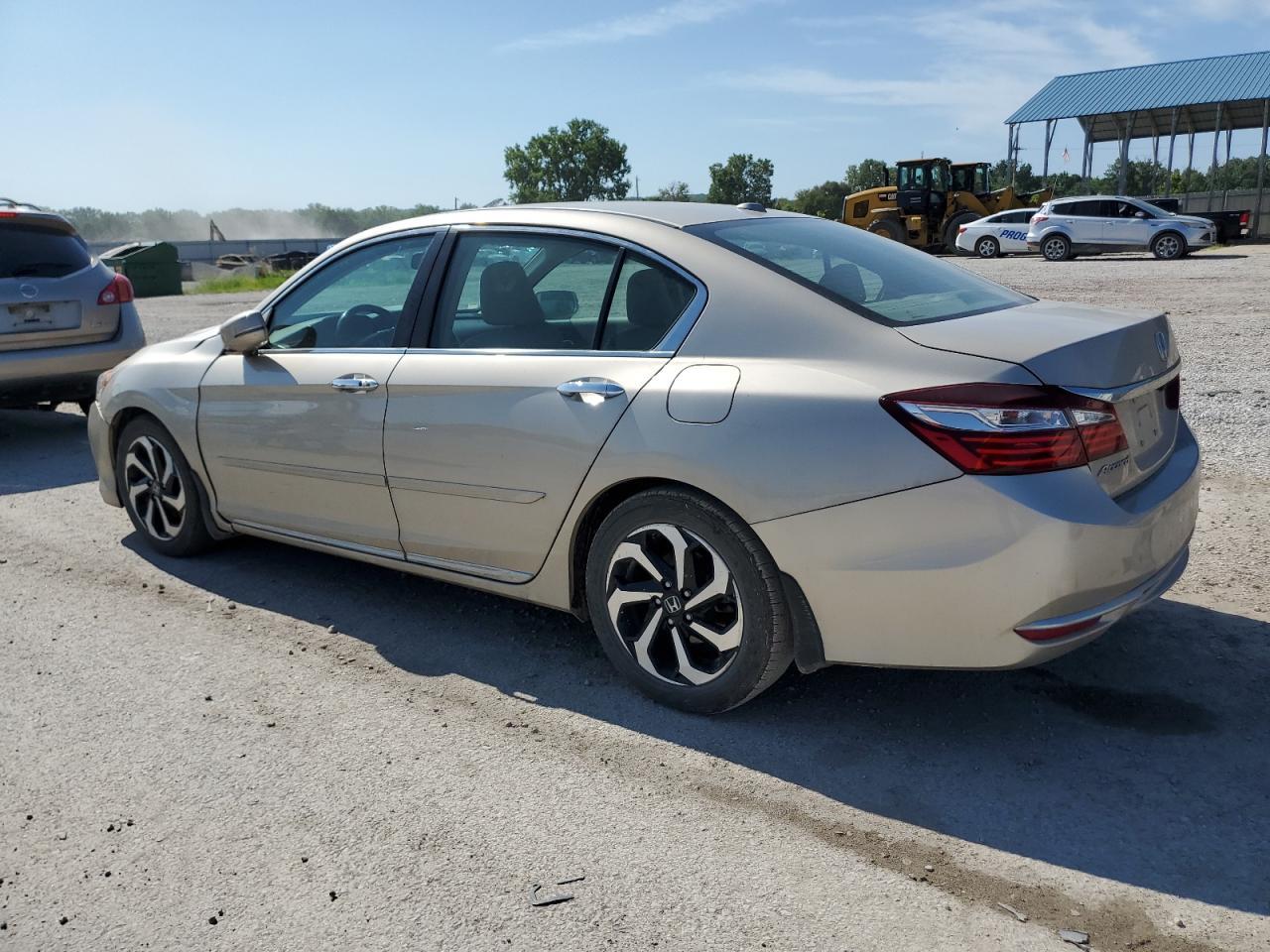 2016 HONDA ACCORD
