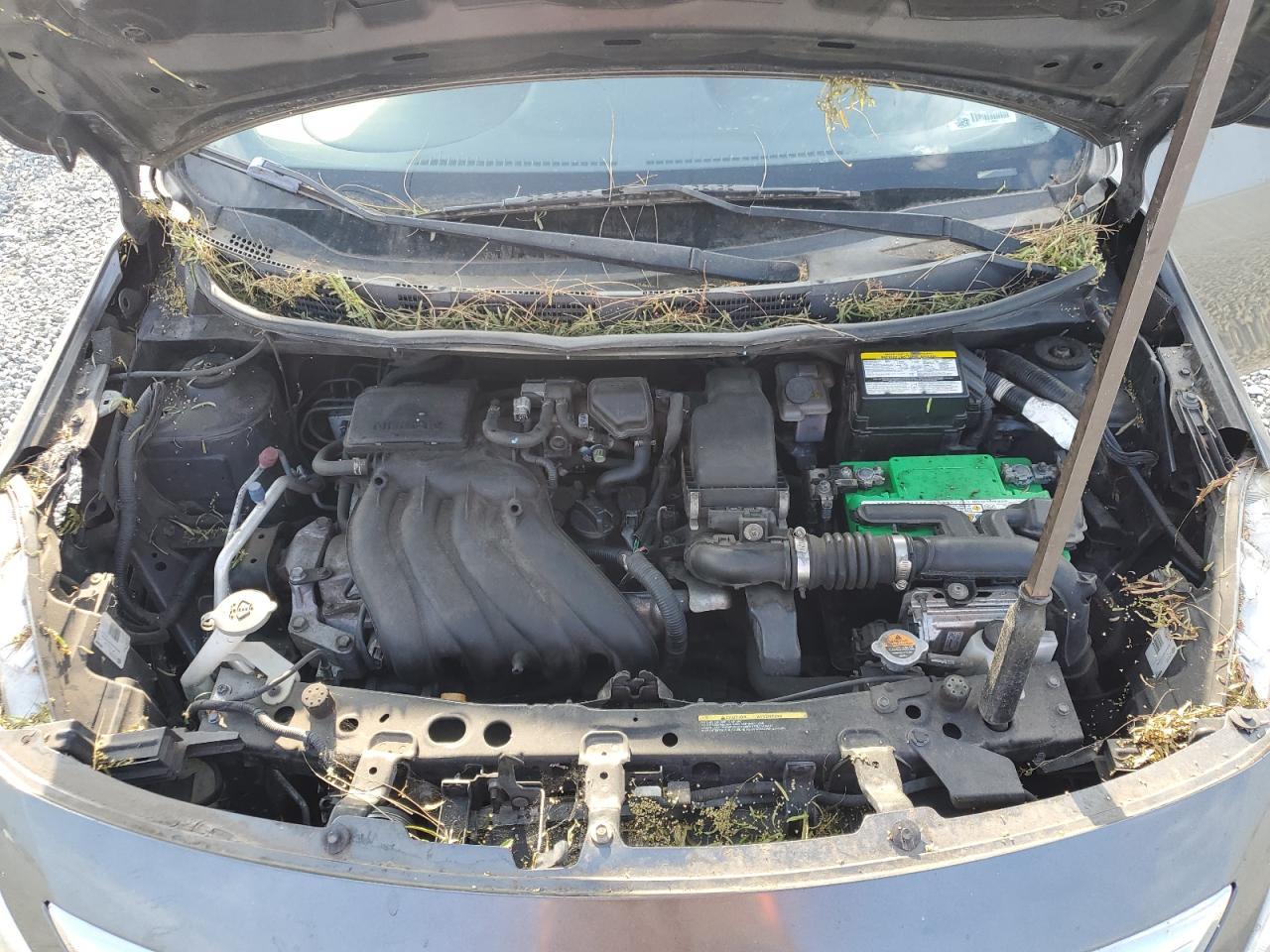 2017 NISSAN VERSA