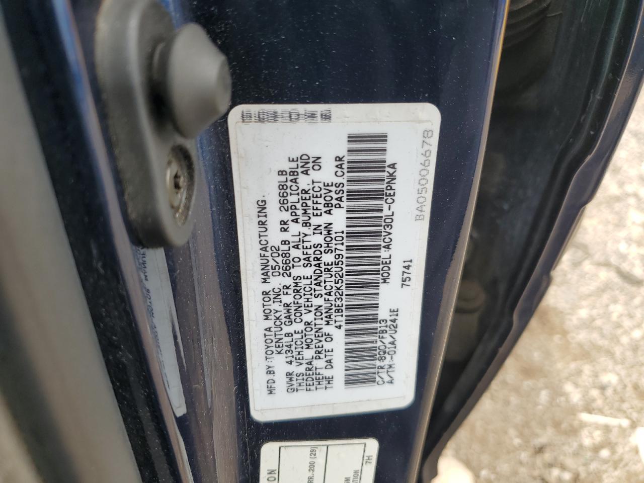 2002 TOYOTA CAMRY