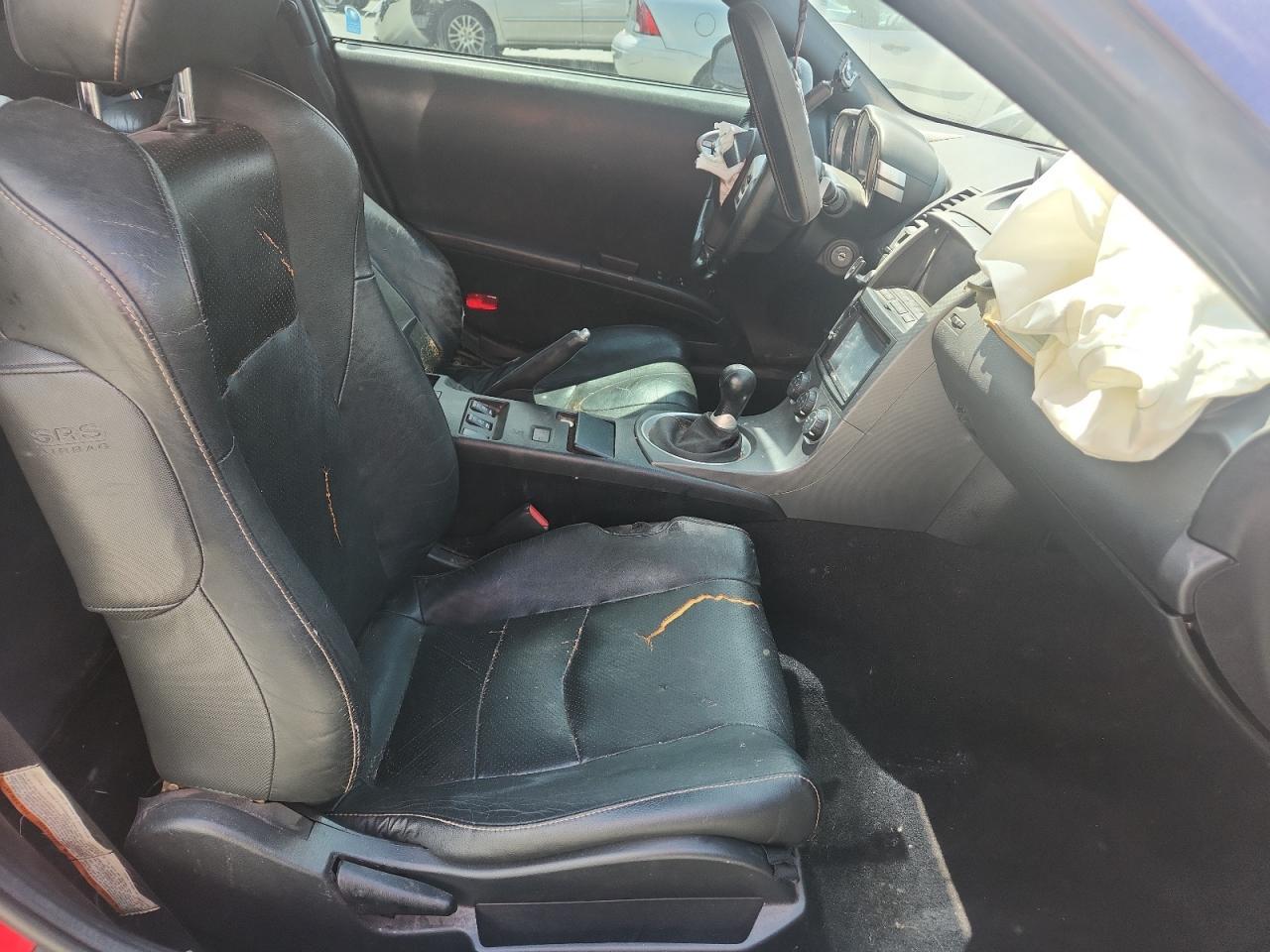 2003 NISSAN Z