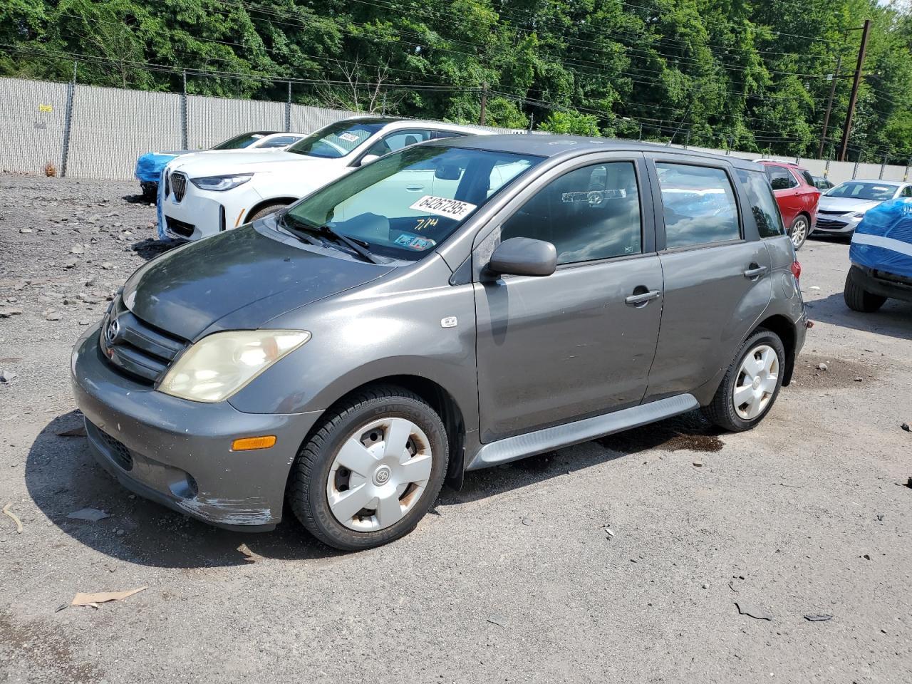 2004 TOYOTA SCION