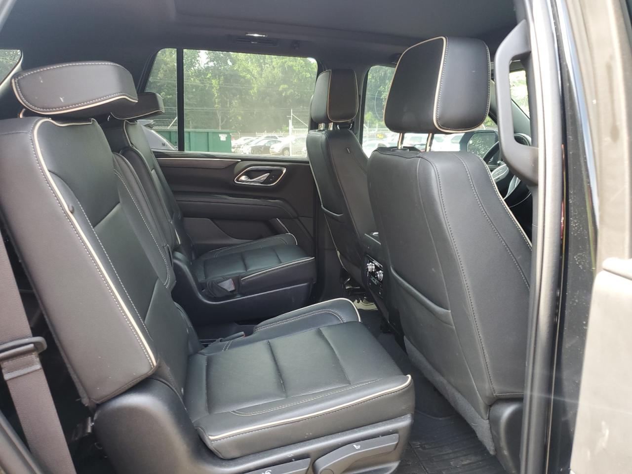 2023 GMC Yukon
