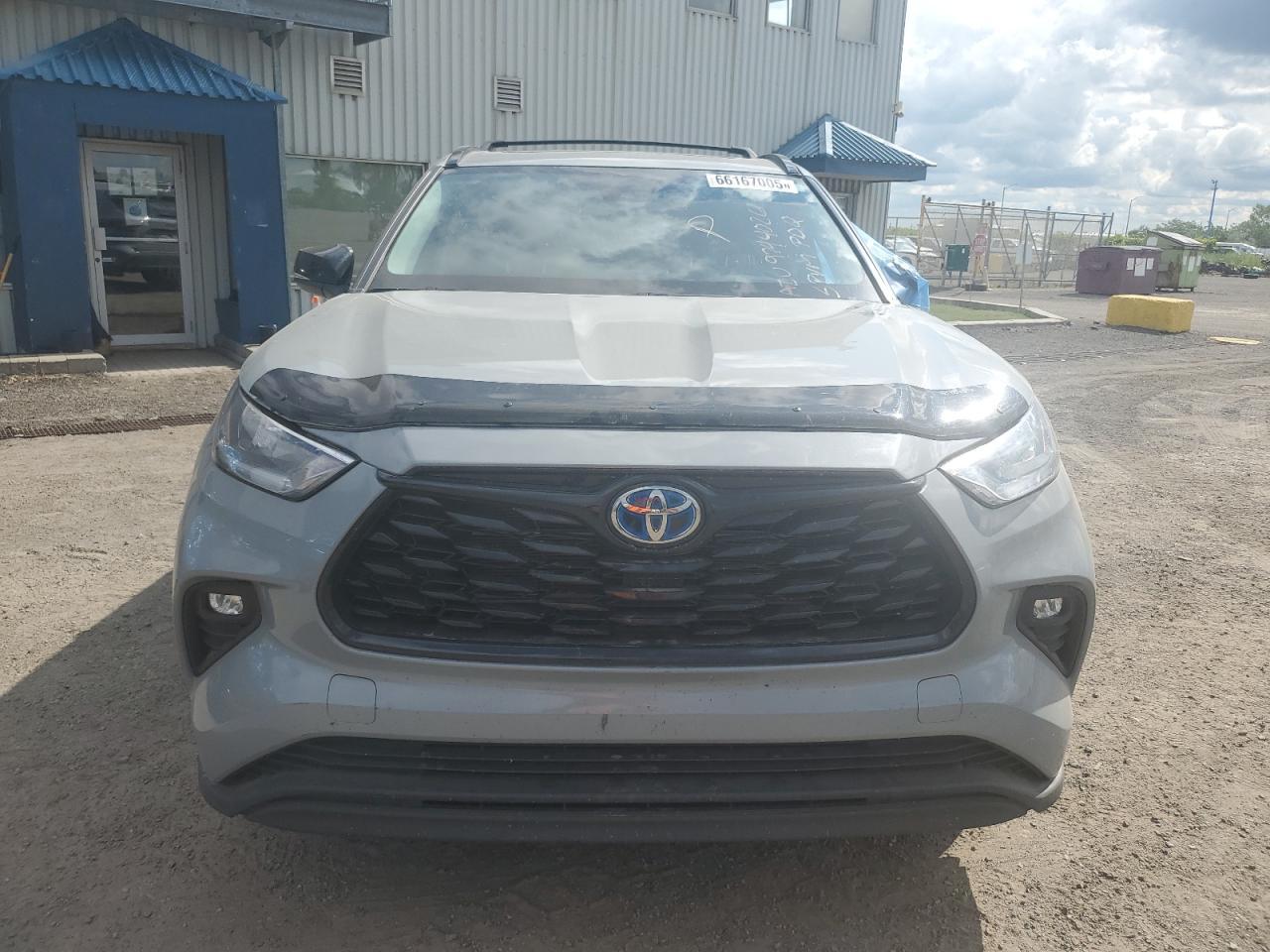 2024 TOYOTA HIGHLANDER