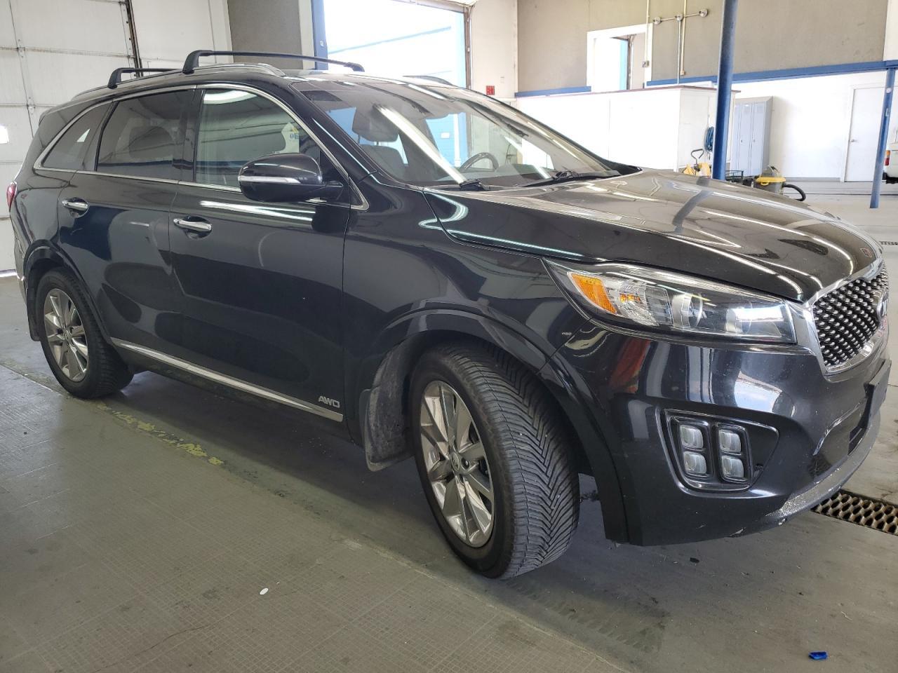 2017 KIA SORENTO