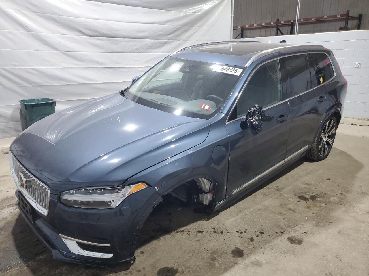 2025 VOLVO XC90