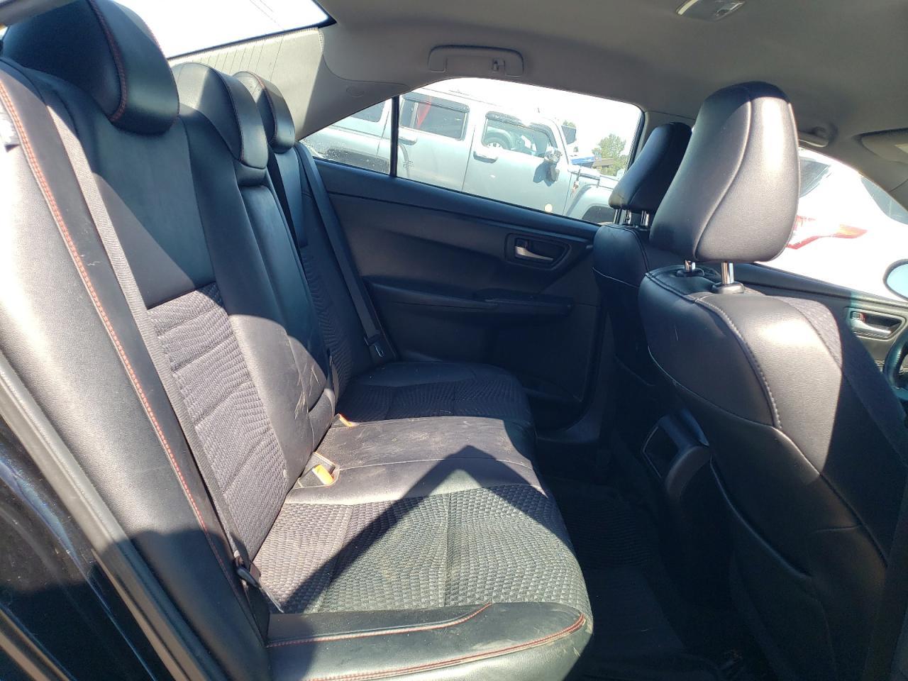 2015 TOYOTA CAMRY