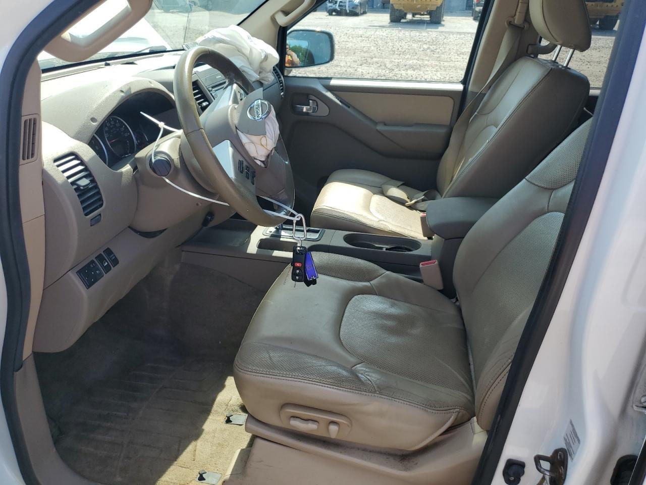 2014 NISSAN Frontier