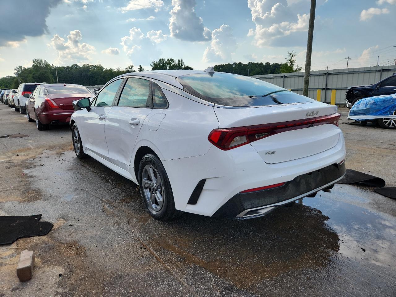 2022 KIA K5