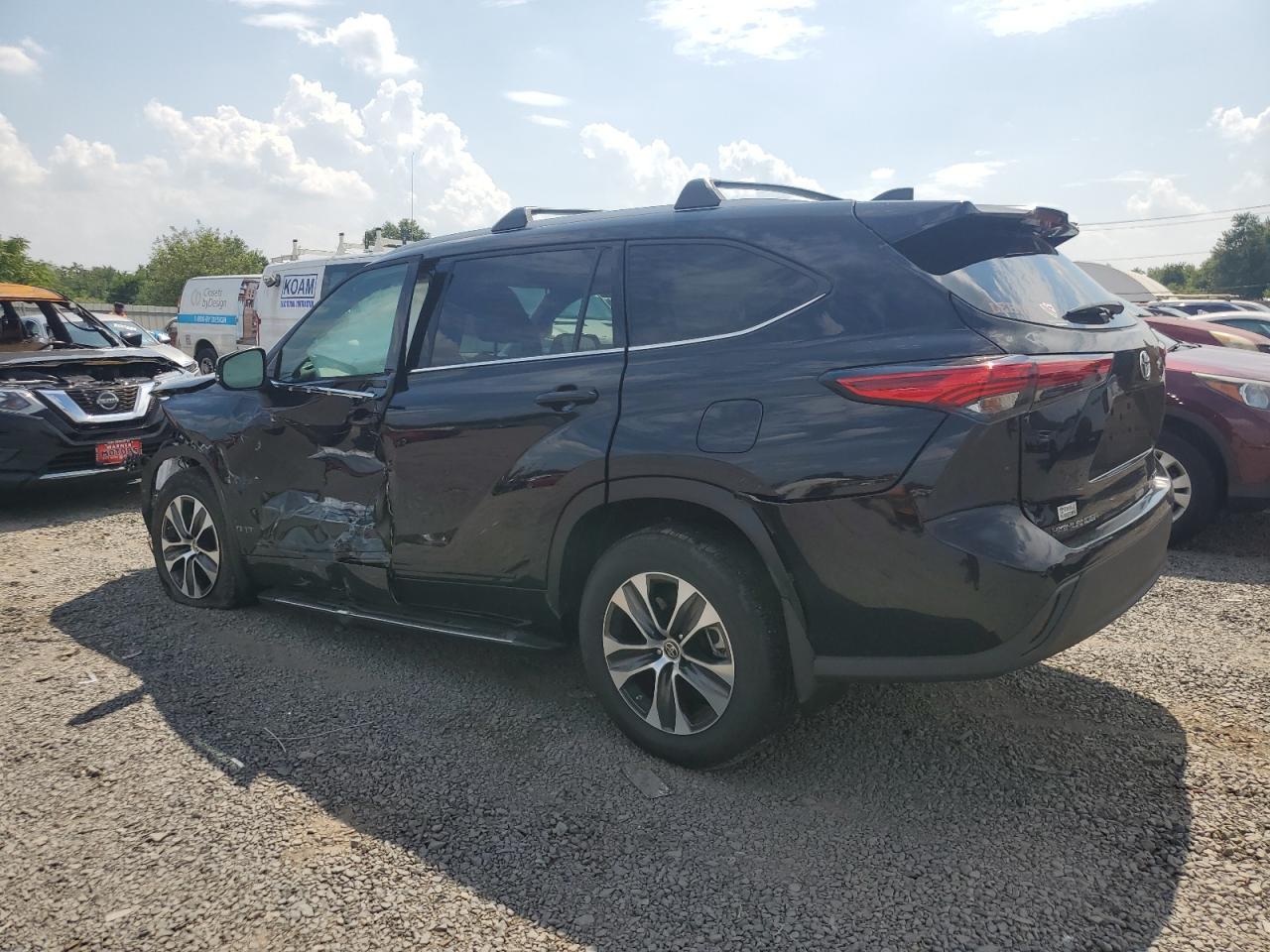 2022 TOYOTA HIGHLANDER