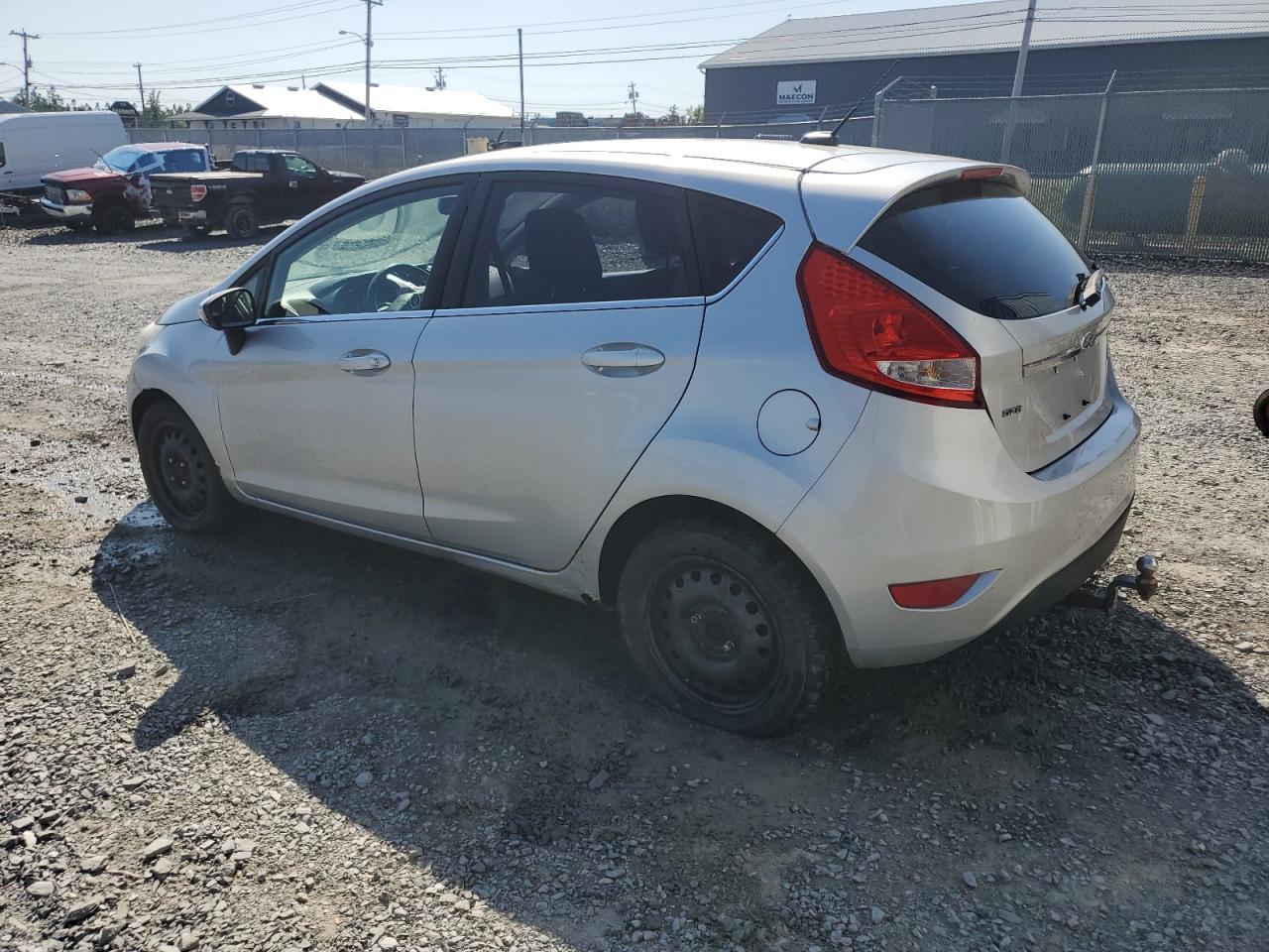 2011 FORD Fiesta