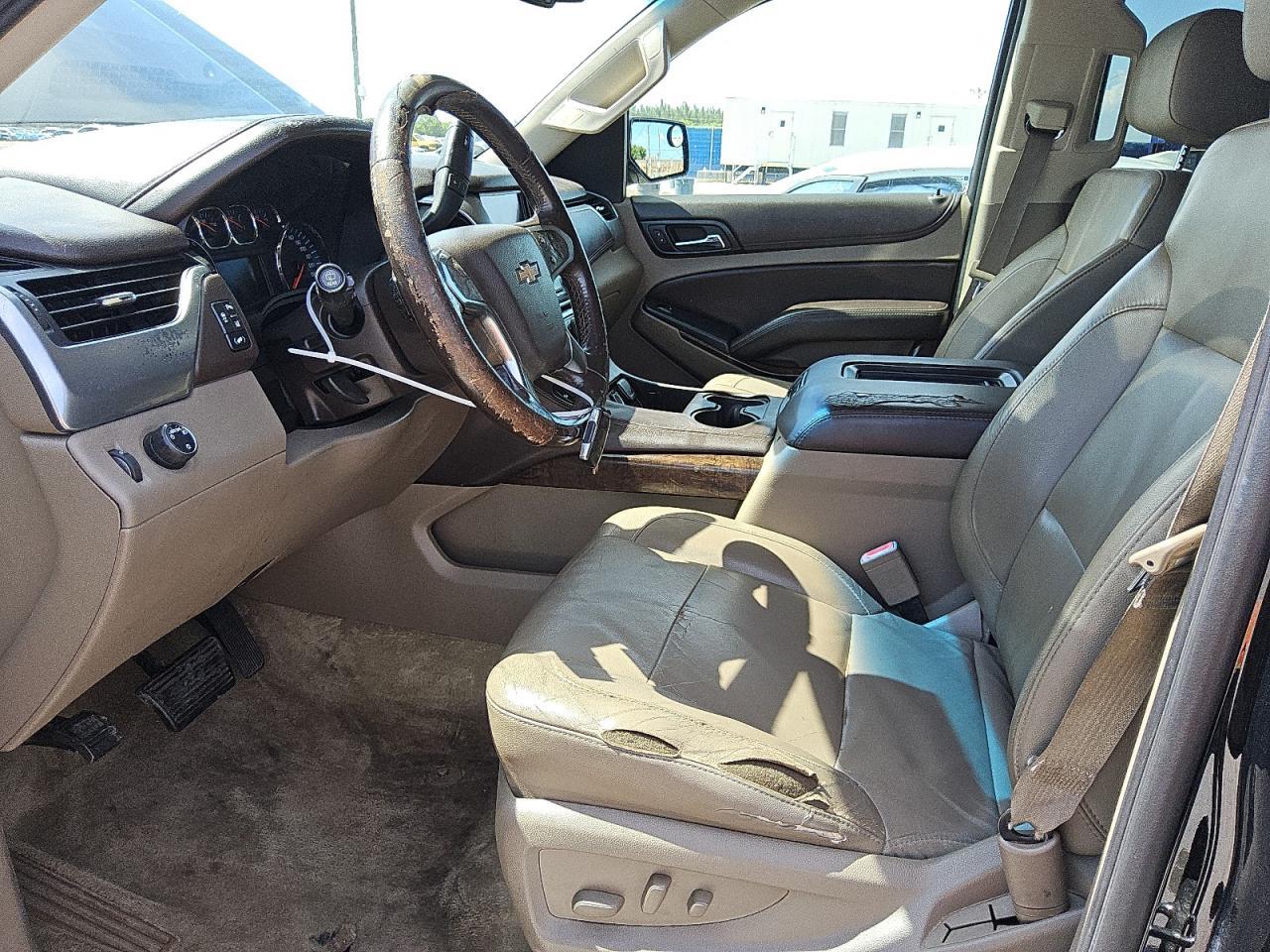 2015 CHEVROLET Suburban