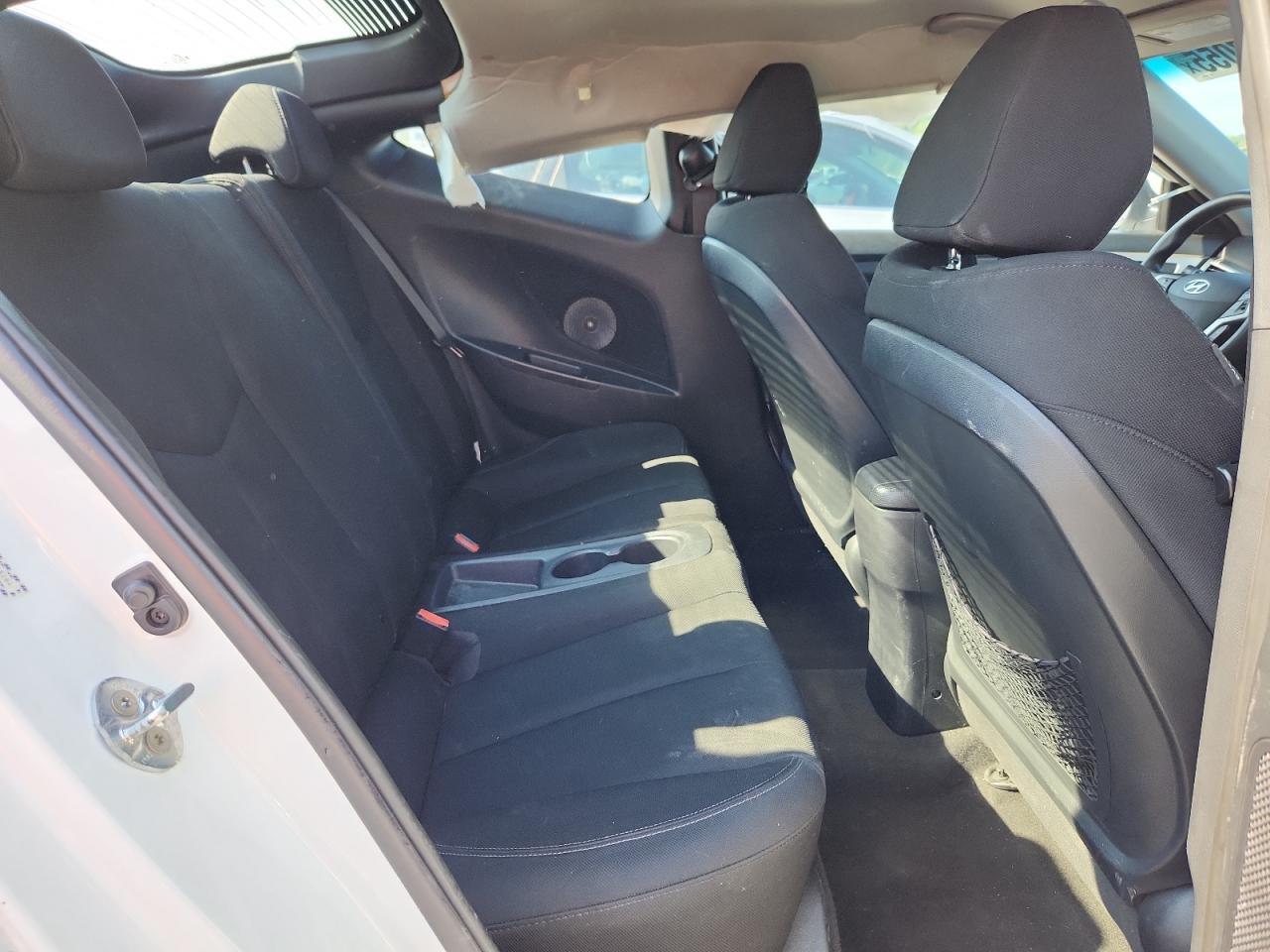 2016 HYUNDAI VELOSTER