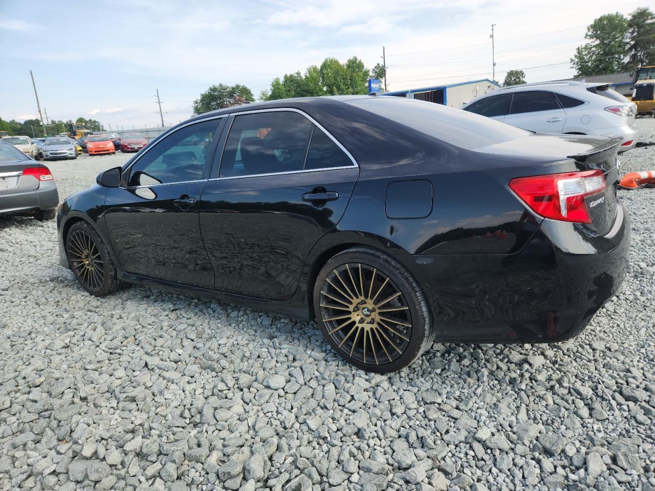 2012 TOYOTA CAMRY