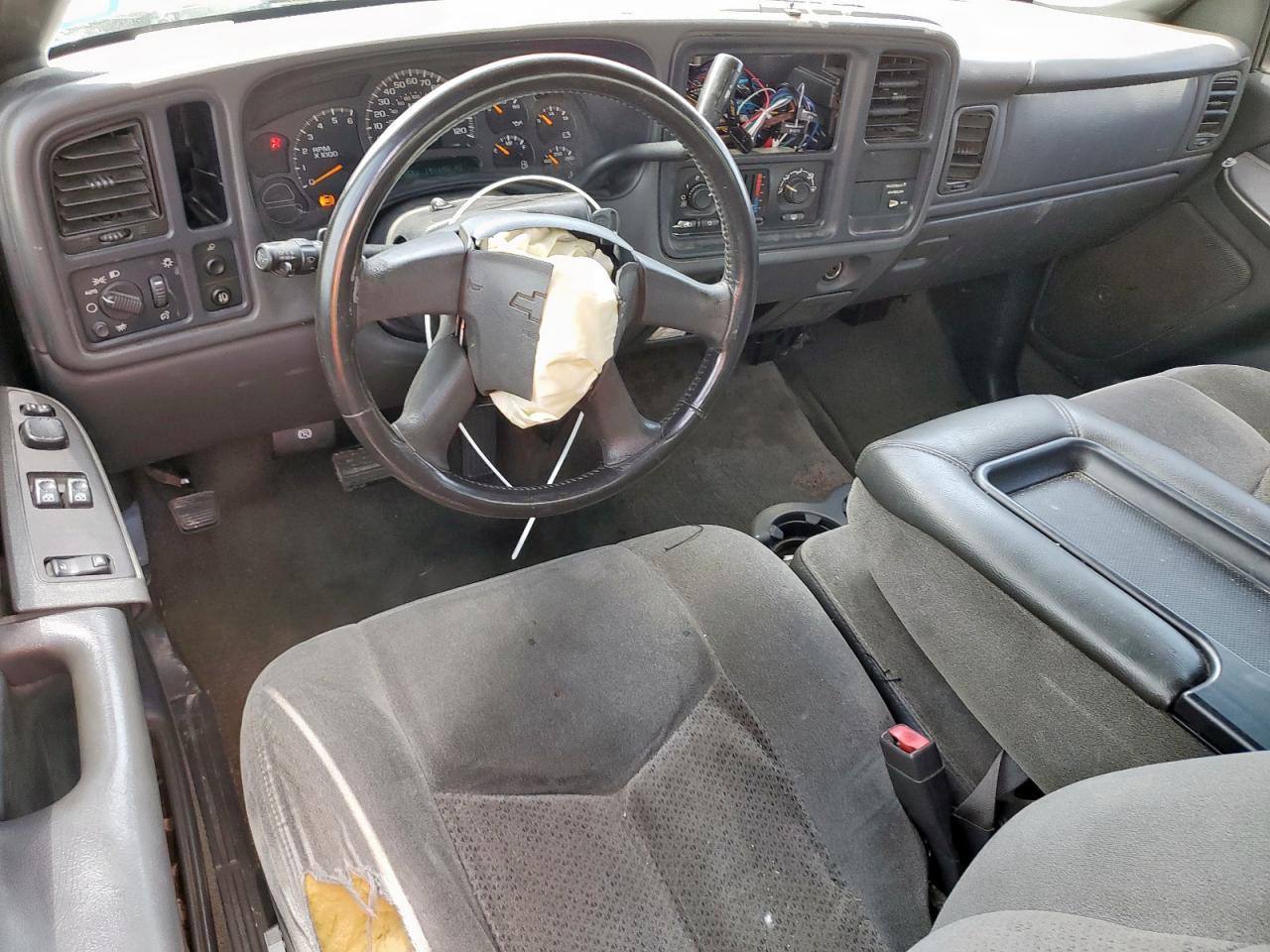 2004 CHEVROLET Silverado