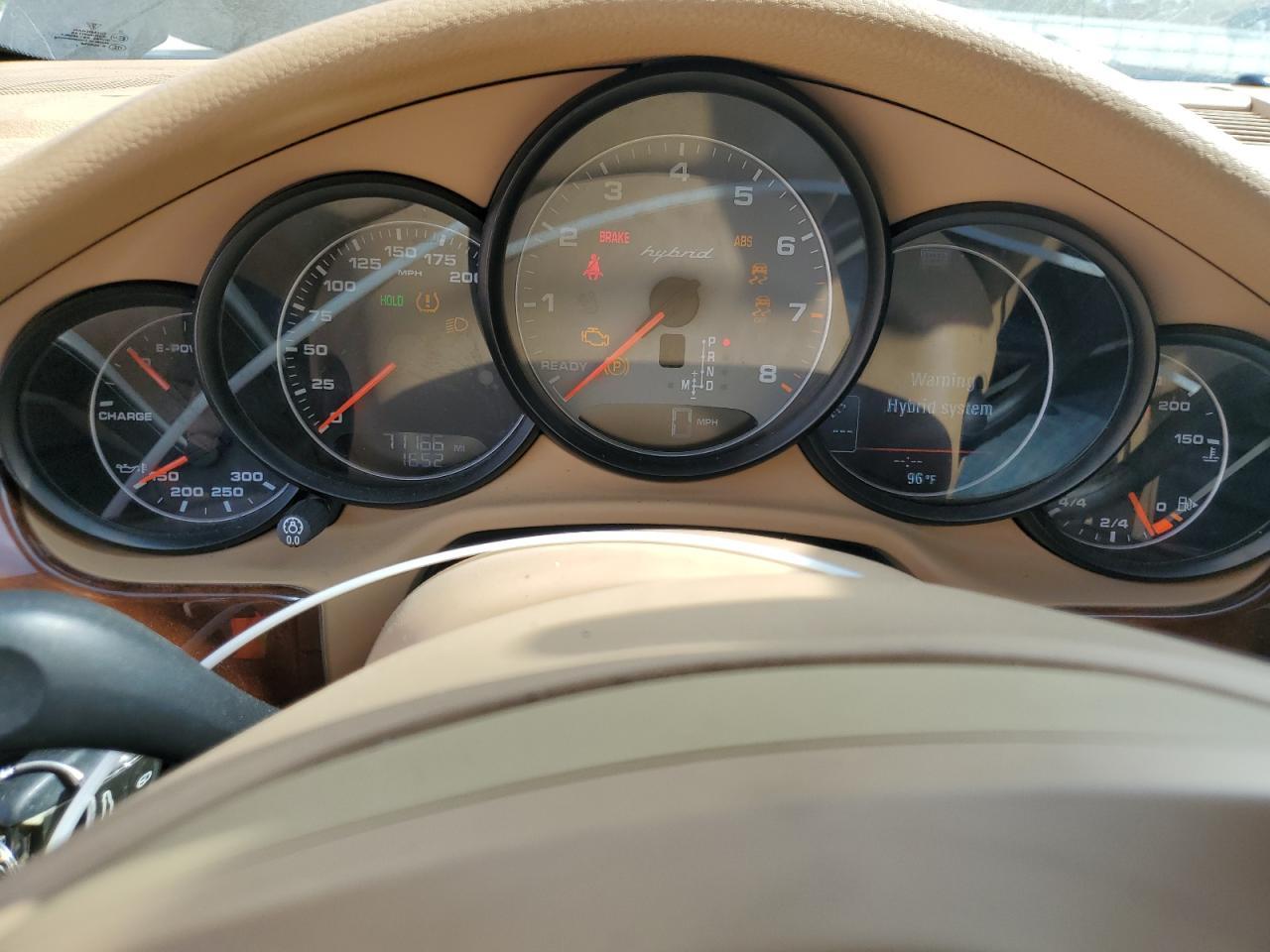 2012 PORSCHE Panamera