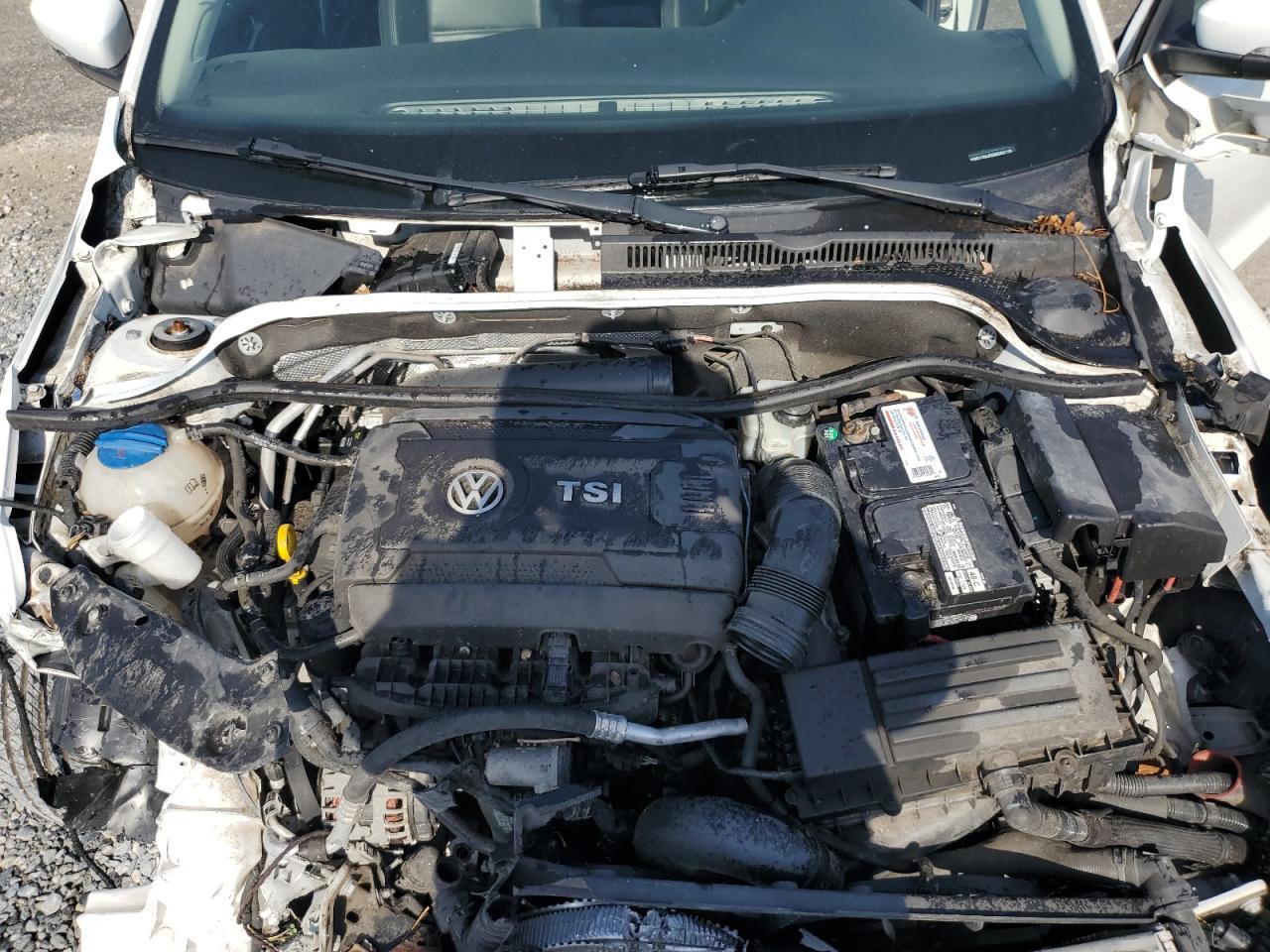 2014 VOLKSWAGEN JETTA