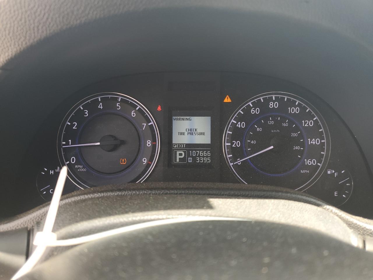 2012 INFINITI G37