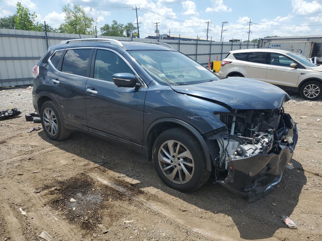 2015 NISSAN ROGUE